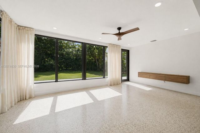12025 NE 5th Avenue 12025, Biscayne Park, FL 33161