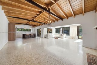 12025 NE 5th Avenue 12025, Biscayne Park, FL 33161