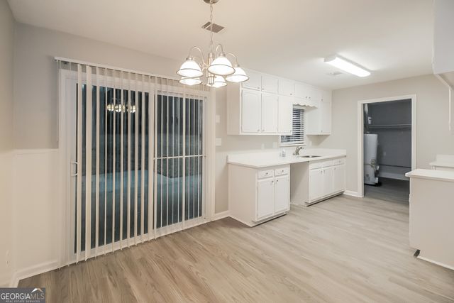 10084 Silent Trail, Jonesboro, GA 30238