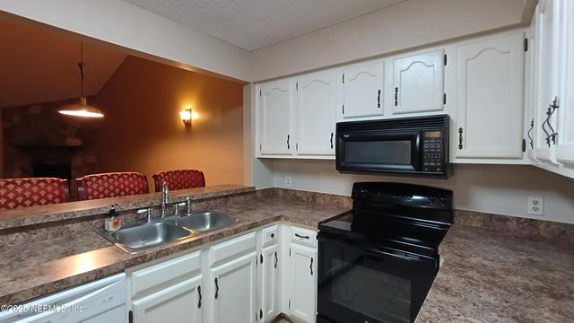 11322 DERRINGER Circle S, Jacksonville, FL 32225