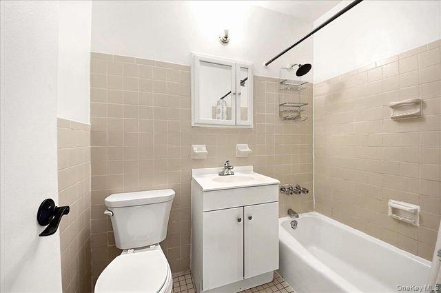 333 Bronx River Road 602, Yonkers, NY 10704