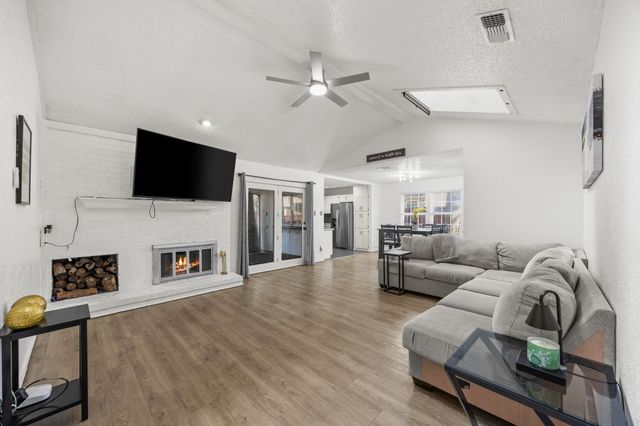1422 Westwood Drive, Lewisville, TX 75067