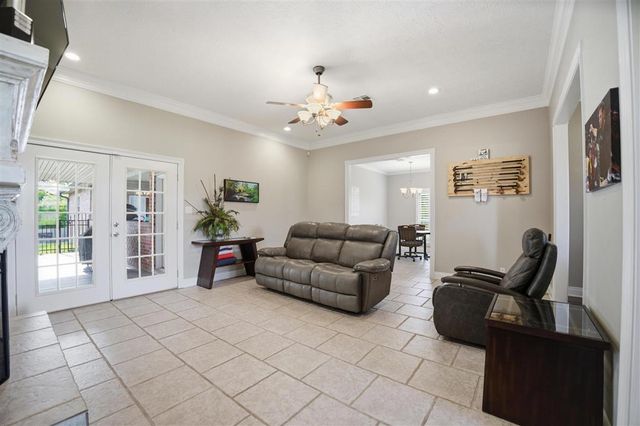 1543 Holly Run Drive, Lake Charles, LA 70611