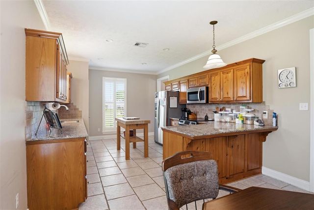 1543 Holly Run Drive, Lake Charles, LA 70611