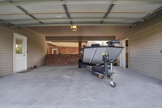 1543 Holly Run Drive, Lake Charles, LA 70611