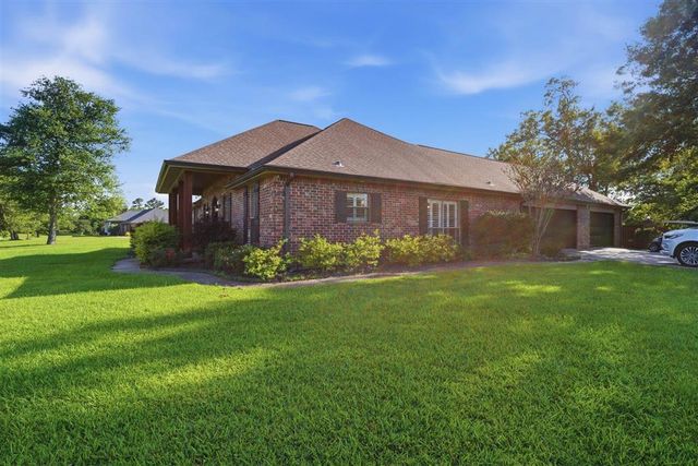 1543 Holly Run Drive, Lake Charles, LA 70611