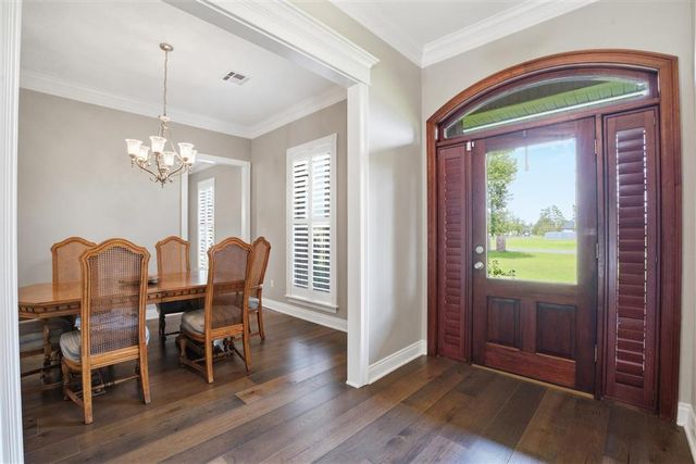 1543 Holly Run Drive, Lake Charles, LA 70611