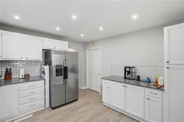 209 Deal DR, Portsmouth, VA 23701