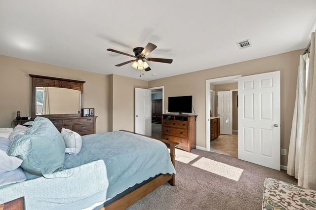 719 Crestmark Dr, Mount Juliet, TN 37122