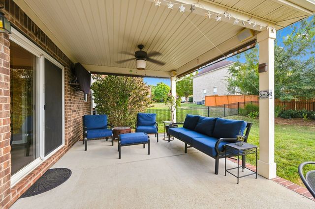 719 Crestmark Dr, Mount Juliet, TN 37122