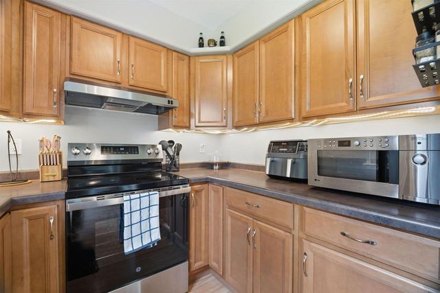 510 SILVER SPRING DRIVE, Green Bay, WI 54303