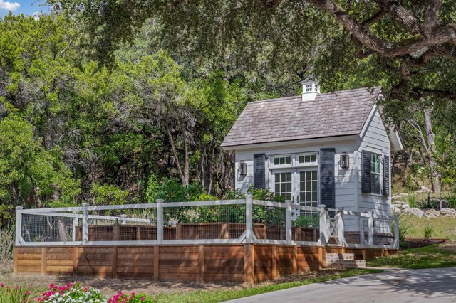 1755 Riada Drive, New Braunfels, TX 78132