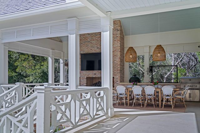 1755 Riada Drive, New Braunfels, TX 78132