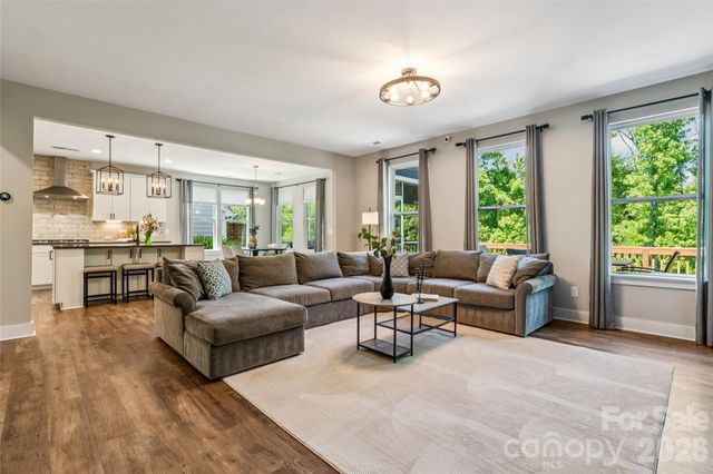 1074 Weir Court, Fort Mill, SC 29708
