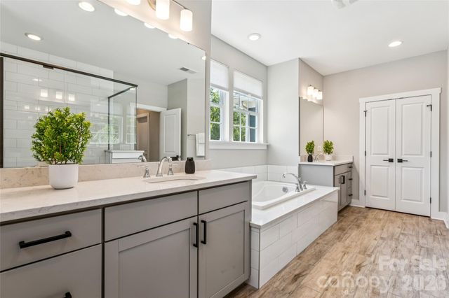 1074 Weir Court, Fort Mill, SC 29708