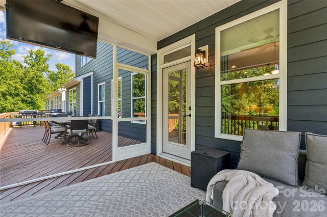 1074 Weir Court, Fort Mill, SC 29708