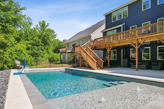 1074 Weir Court, Fort Mill, SC 29708