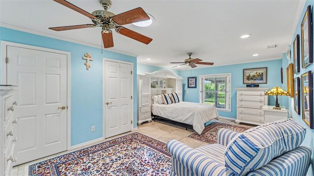 913 E LAKE PARKER DRIVE, Lakeland, FL 33801