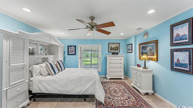 913 E LAKE PARKER DRIVE, Lakeland, FL 33801