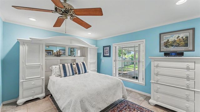 913 E LAKE PARKER DRIVE, Lakeland, FL 33801