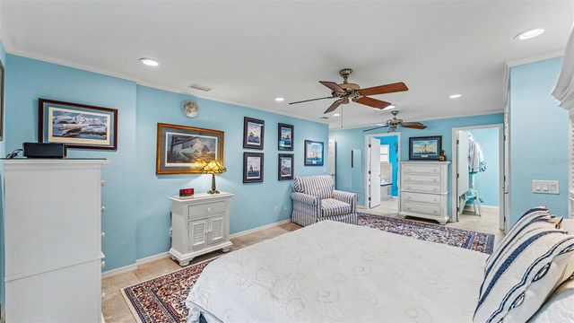 913 E LAKE PARKER DRIVE, Lakeland, FL 33801