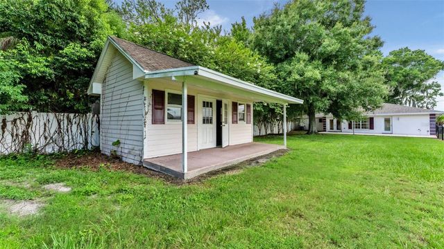 913 E LAKE PARKER DRIVE, Lakeland, FL 33801