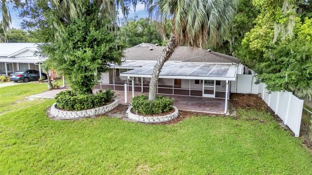 913 E LAKE PARKER DRIVE, Lakeland, FL 33801