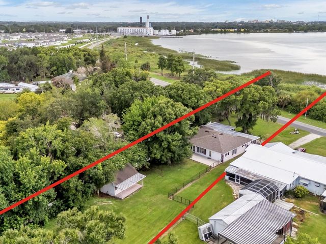 913 E LAKE PARKER DRIVE, Lakeland, FL 33801