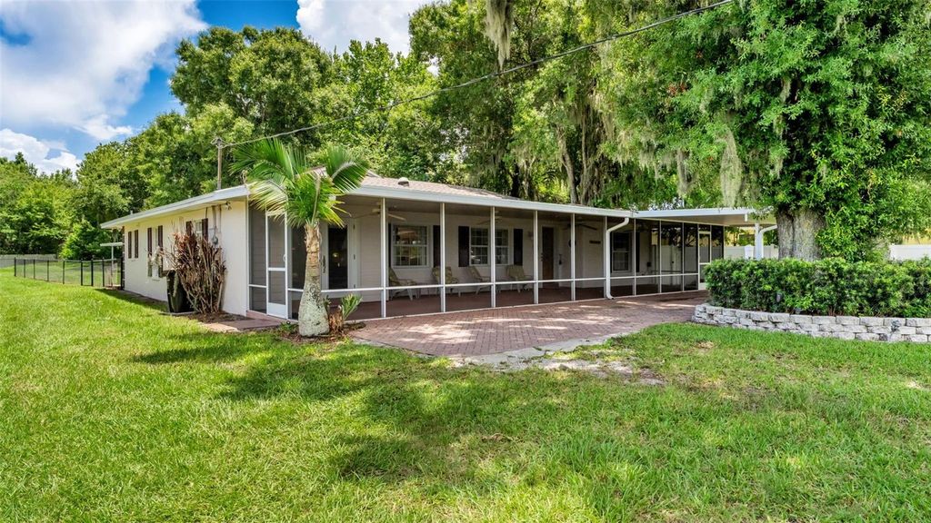 913 E LAKE PARKER DRIVE, Lakeland, FL 33801
