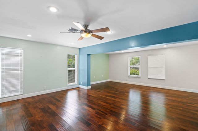 2996 Cardinal Drive, Delray Beach, FL 33444