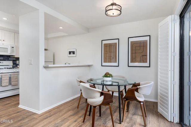 100 Hurlbut Street 2, Pasadena, CA 91105