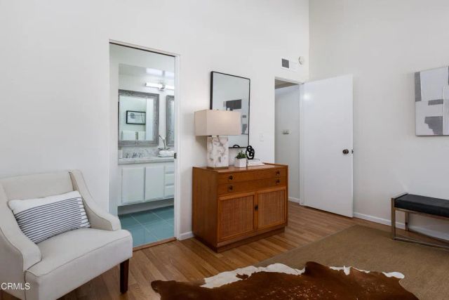 100 Hurlbut Street 2, Pasadena, CA 91105