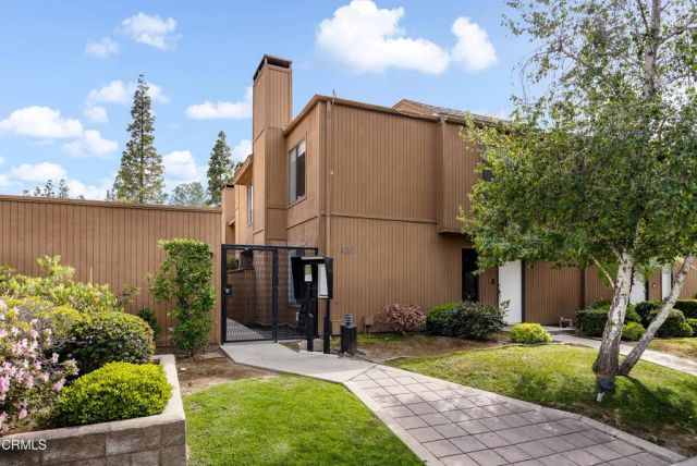 100 Hurlbut Street 2, Pasadena, CA 91105