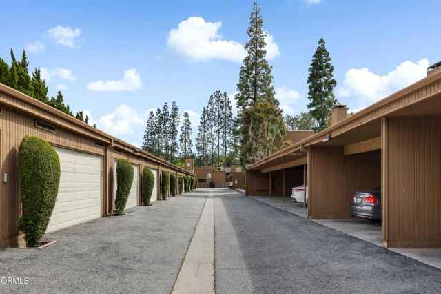 100 Hurlbut Street 2, Pasadena, CA 91105