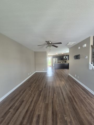 219 Alexander Blvd, Clarksville, TN 37040