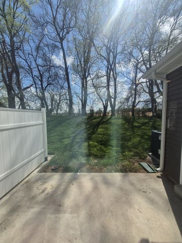 219 Alexander Blvd, Clarksville, TN 37040