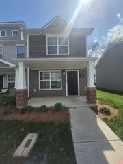 219 Alexander Blvd, Clarksville, TN 37040