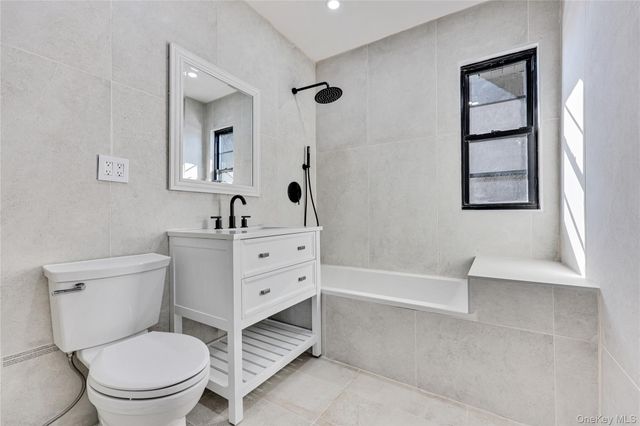 962 east 221 Street, Bronx, NY 10469