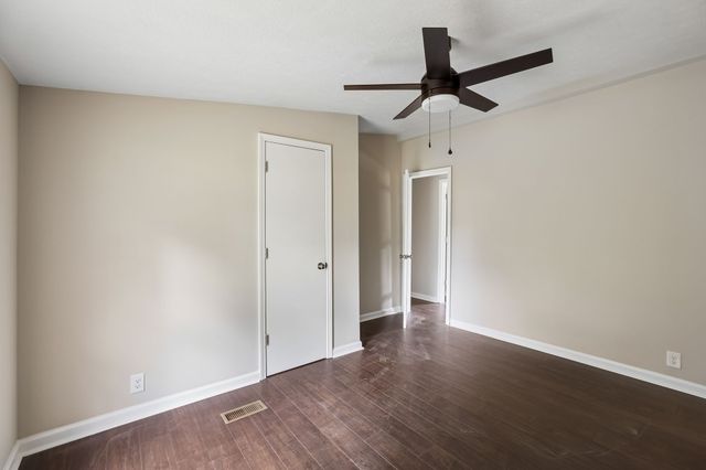 208 Orchard Ln, Bell Buckle, TN 37020