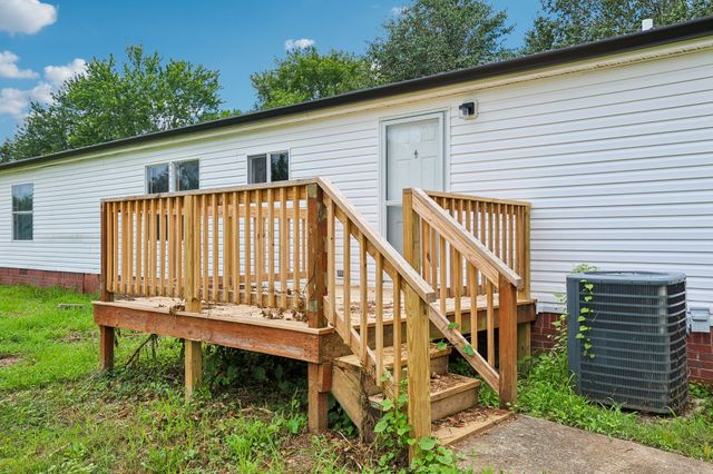 208 Orchard Ln, Bell Buckle, TN 37020