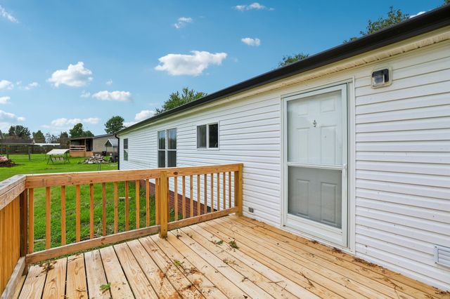208 Orchard Ln, Bell Buckle, TN 37020