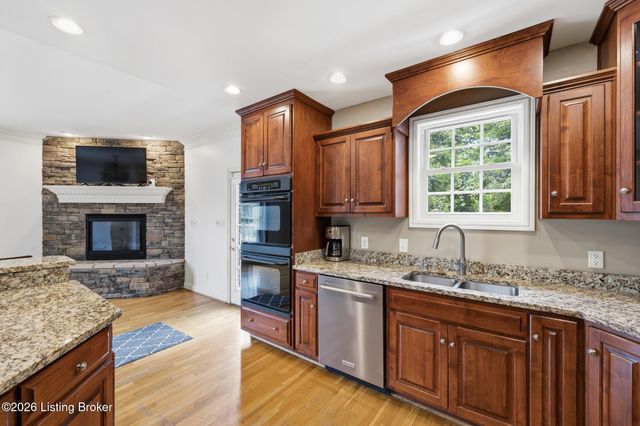 3000 Heather Green Blvd, La Grange, KY 40031