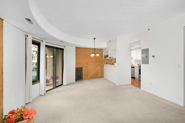 3141 Dean Court 102, Minneapolis, MN 55416