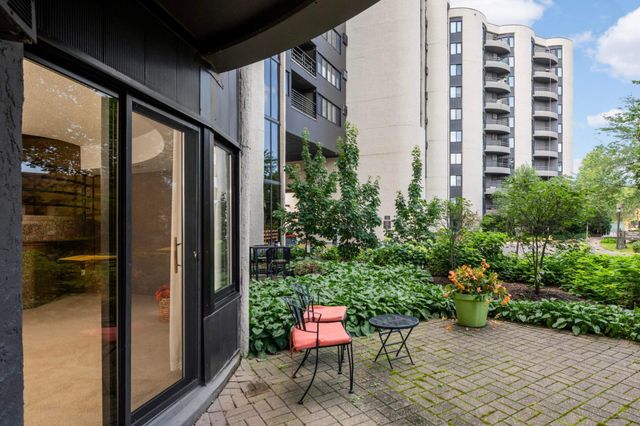 3141 Dean Court 102, Minneapolis, MN 55416