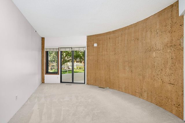 3141 Dean Court 102, Minneapolis, MN 55416