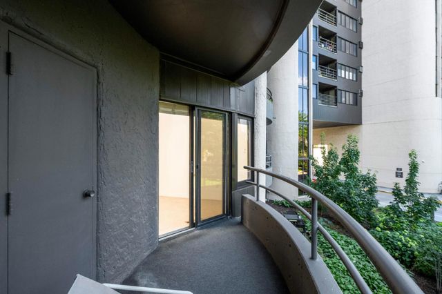 3141 Dean Court 102, Minneapolis, MN 55416