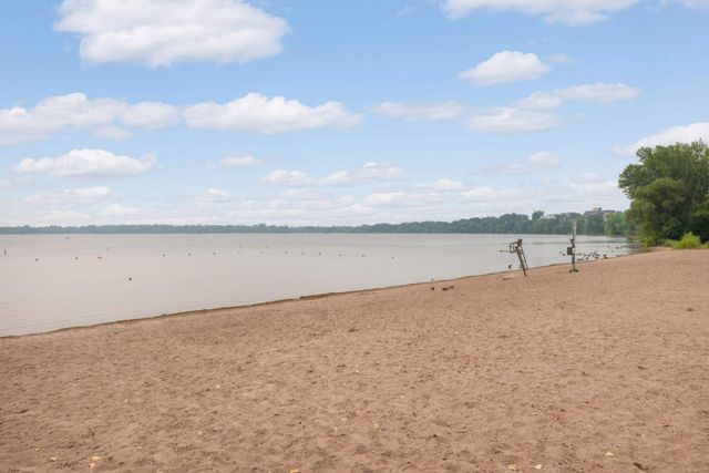 3141 Dean Court 102, Minneapolis, MN 55416