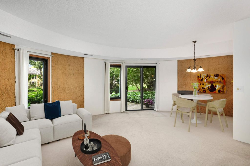 3141 Dean Court 102, Minneapolis, MN 55416