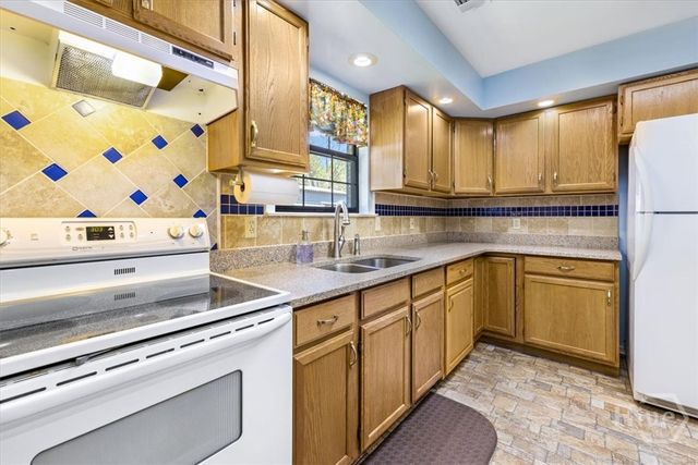 143 Twin Oak Circle, Guyton, GA 31312