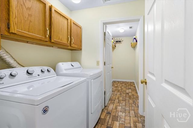 143 Twin Oak Circle, Guyton, GA 31312